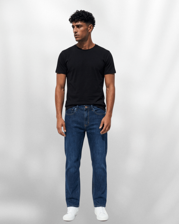 Men’s Signature Straight Fit Denim