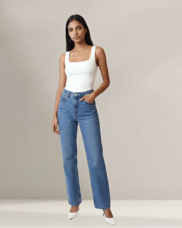 Women's Straight Leg Jeans